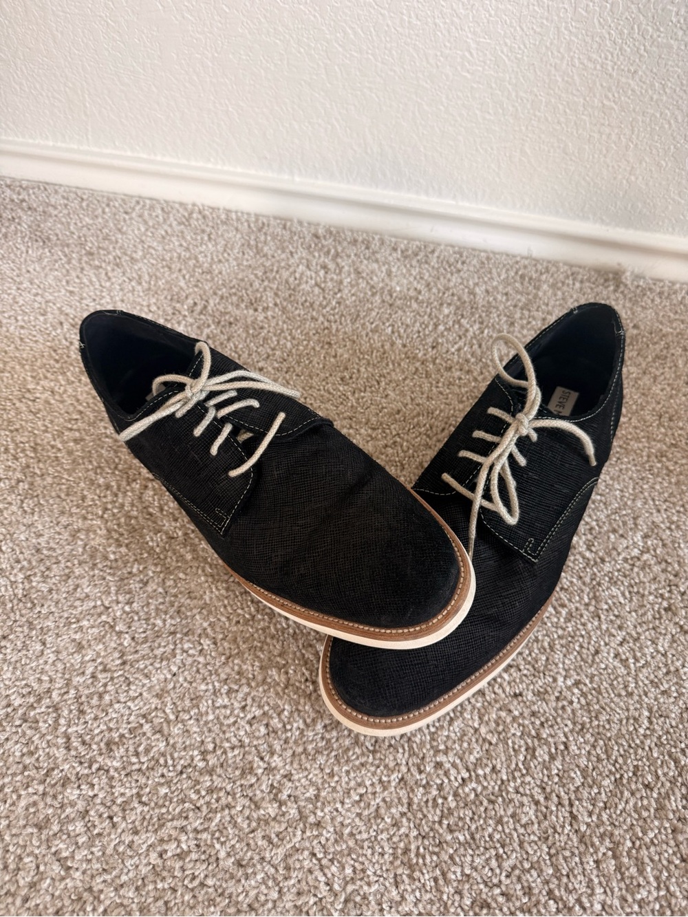 Steve Madden Black Derby Shoes with Cream Laces